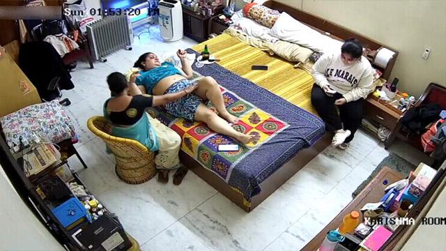 Desi Sister Changing Clothes CCTV Cam Viral Video