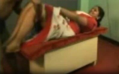 Panimanshi aunty cheera lepi ayya tho dengichuna video
